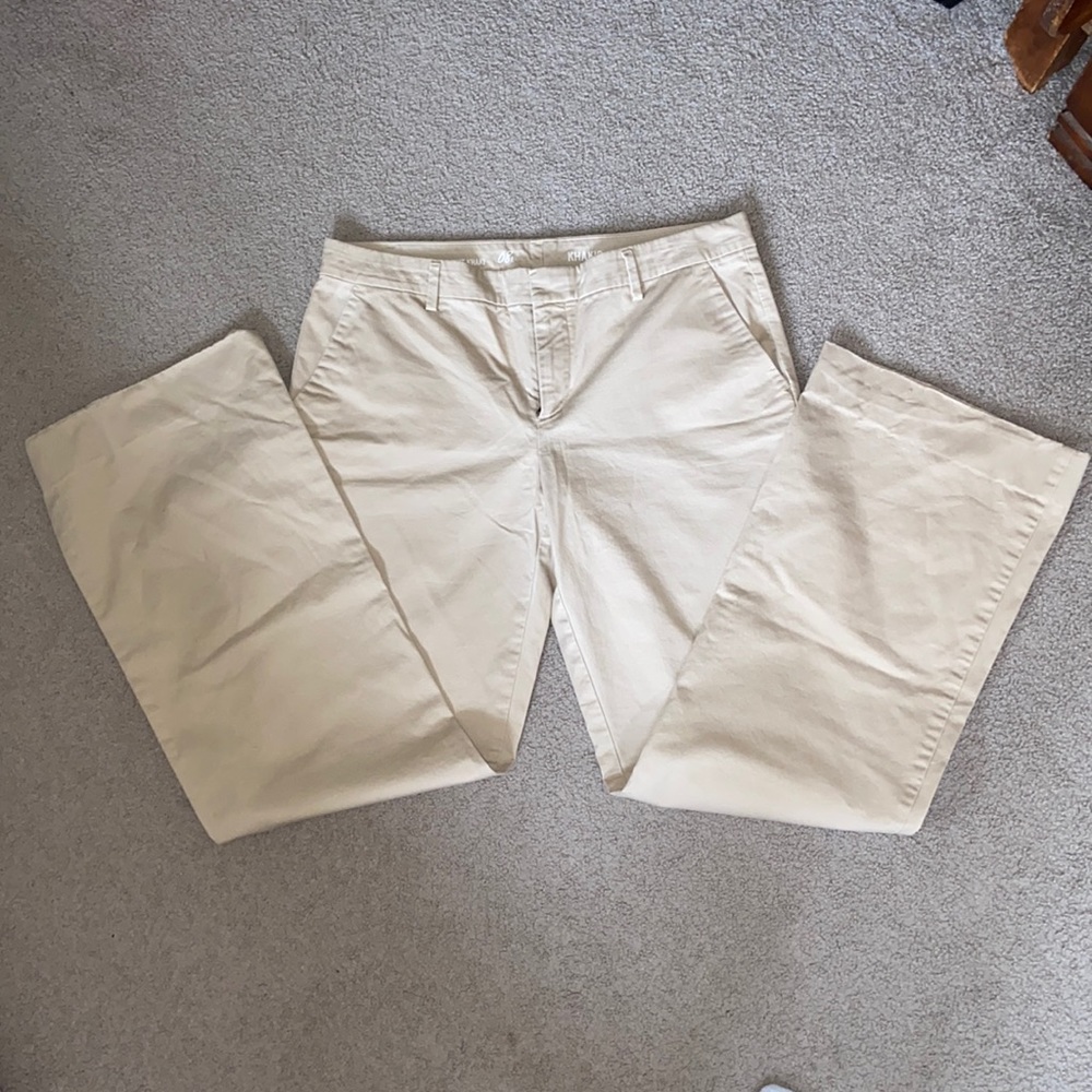 Tall Gap 8L khakis